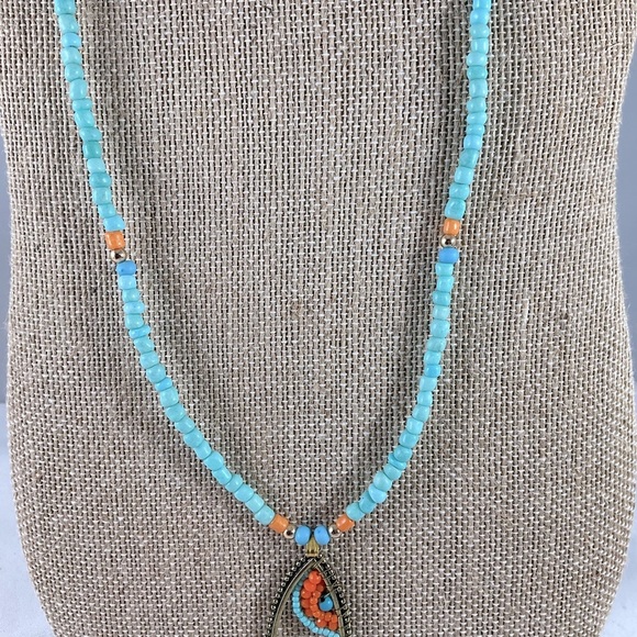 Hand Crafted Pendant Necklace Seed Beads Turquoise Orange Gold tone findings - Picture 5 of 8